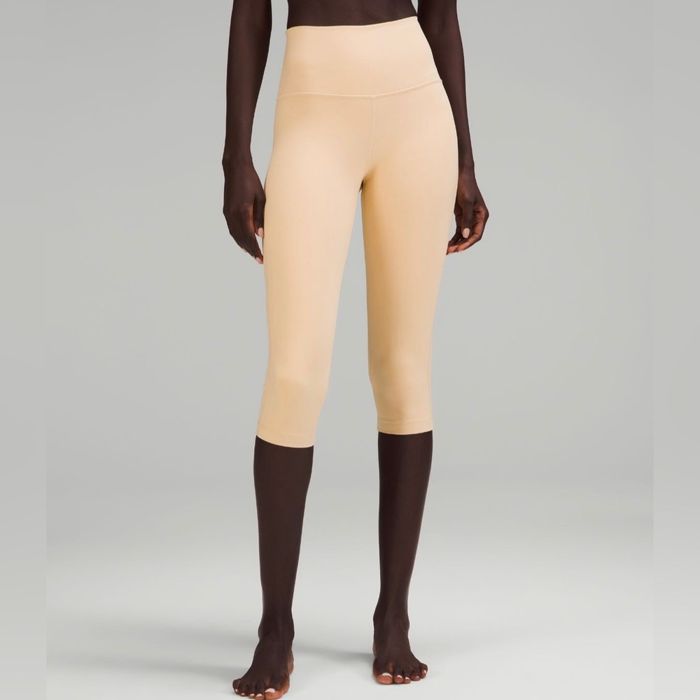 Lululemon Align High Rise Crop Legging 17” in Prosecco NEW